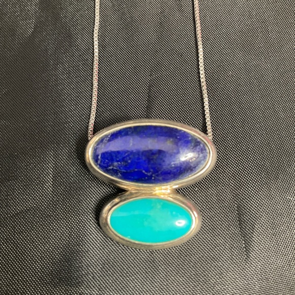 🌺 Vintage Lapis Turquoise and Sterling Silver Necklace with Spring Clasp. - Picture 7 of 10